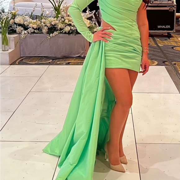 Valdrin Sahiti size XS - Picture 3 of 5